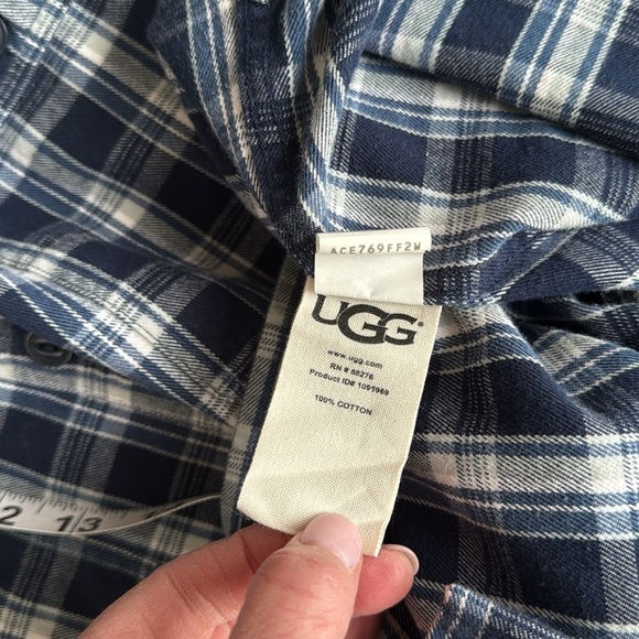 Ugg 100% Cotton Flannel Size Large - Picture 6 of 7